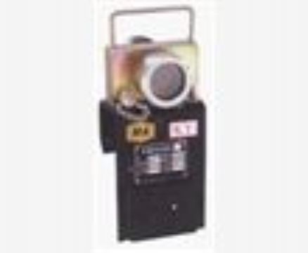 點(diǎn)擊查看詳細(xì)信息<br>標(biāo)題：DKY-4.8L礦用機(jī)車(chē)紅尾燈 閱讀次數(shù)：1497