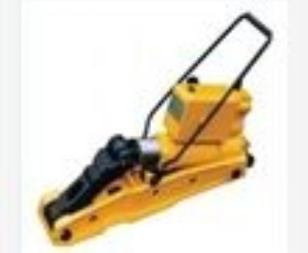 點擊查看詳細(xì)信息<br>標(biāo)題：YQB-245型液壓起拔道機 閱讀次數(shù)：1722